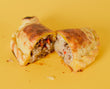 Empanada Queso con Carne